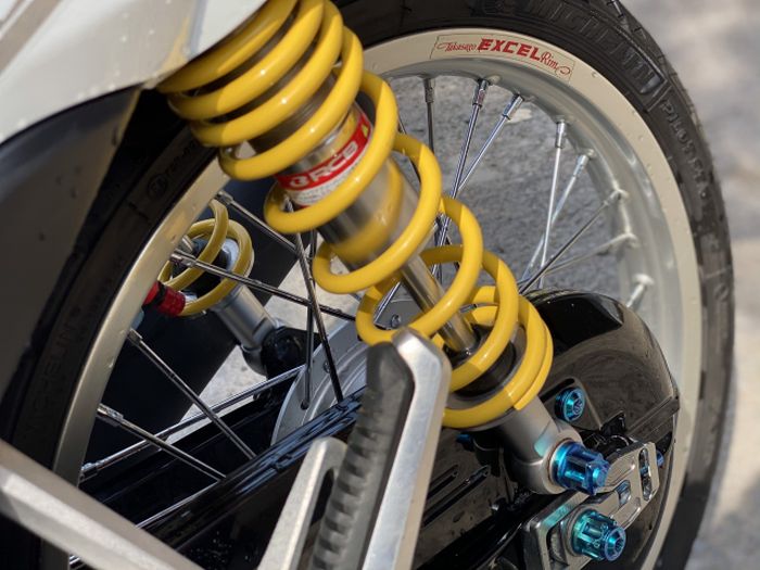 Shock belakang diganti RCB