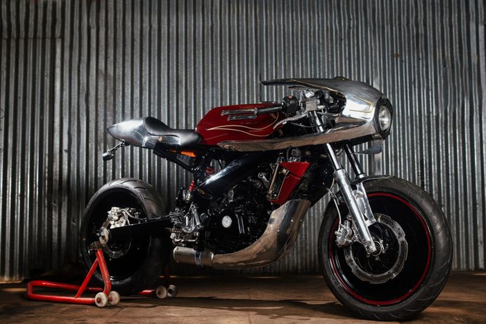 Cafe racer menawan berbasis Bajaj Pulsar 200NS