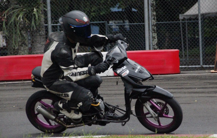 Honda BeAT jadi motor road race