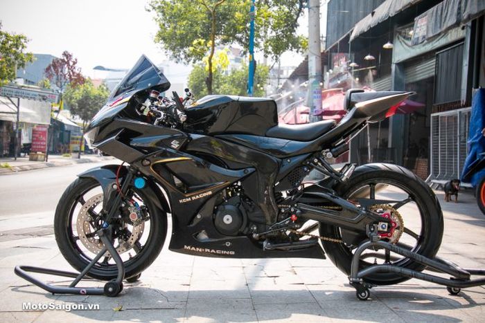 Bodi-bodinya mengalami beberapa ubahan