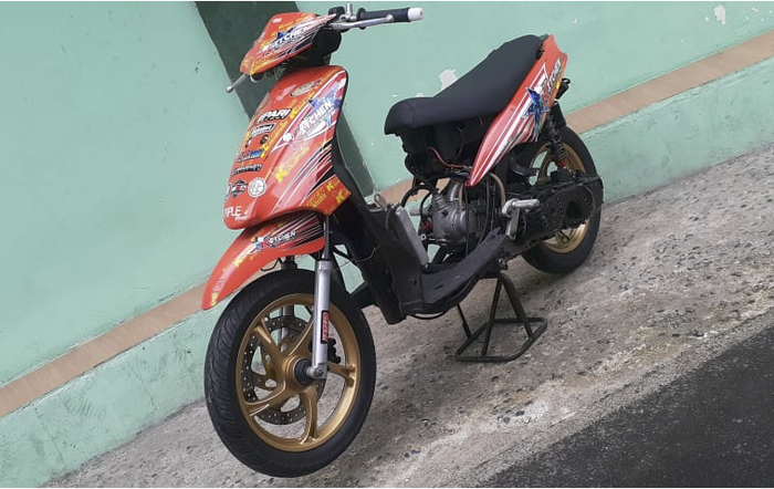 Gokil Ini Spek Gahar Modifikasi Yamaha Mio Sporty Berdarah ...
