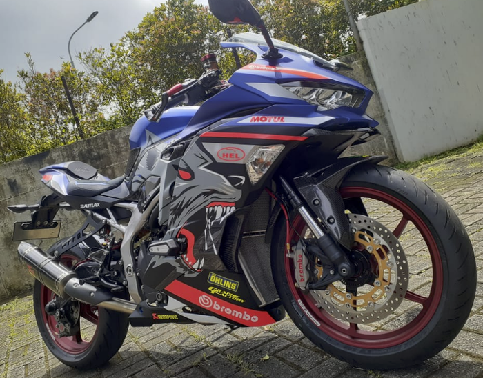 Kawasaki Ninja ZX-25R makin sangar, modif body sampai kaki-kaki tembus Rp 100 jutaan.