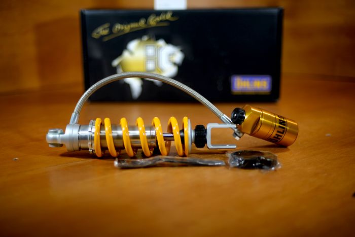 Ohlins untuk ZX-25R dilengkapi tabung dengan setelan preload, compression, dan rebound