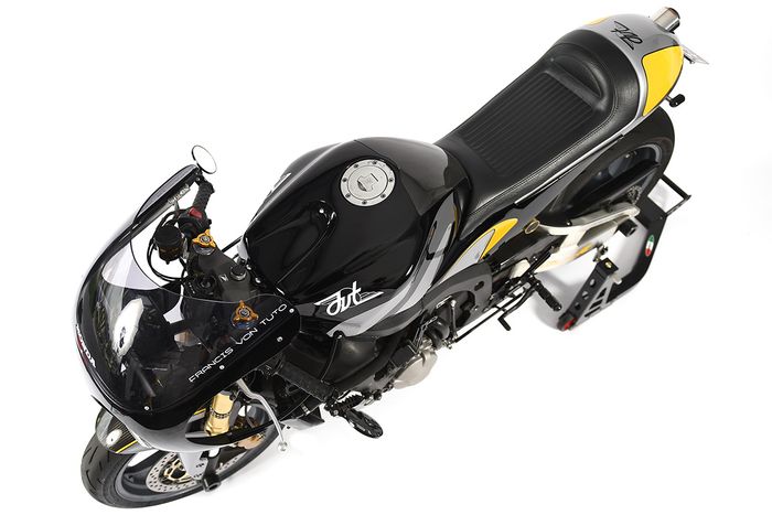 Honda CBR600RR bergaya retro yang unik