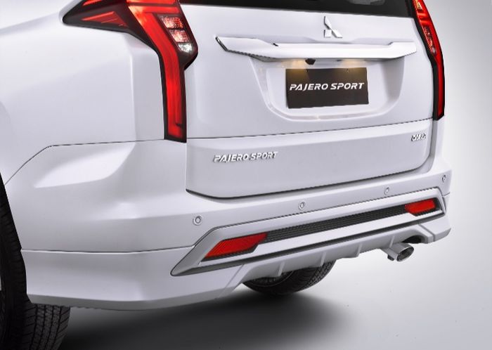 Mitsubishi New Pajero Sport dengan Rear Air-dam