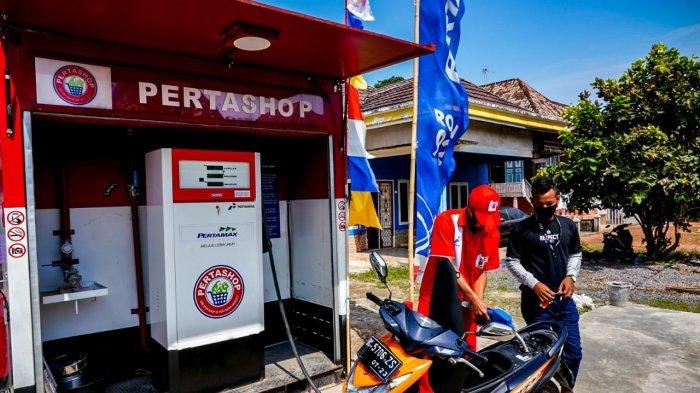 Petugas dan Pertashop Pertamina