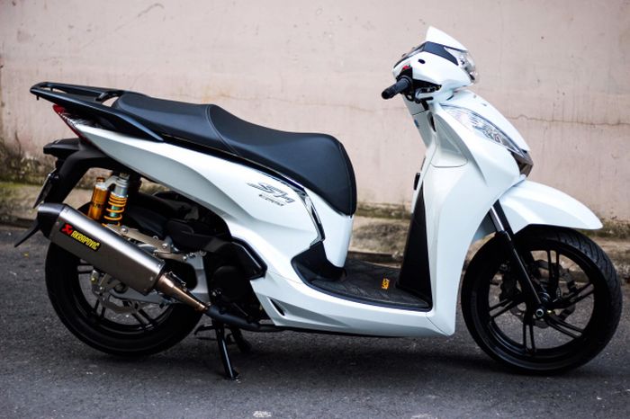 Modifikasi Honda SH300i yang elegan banget