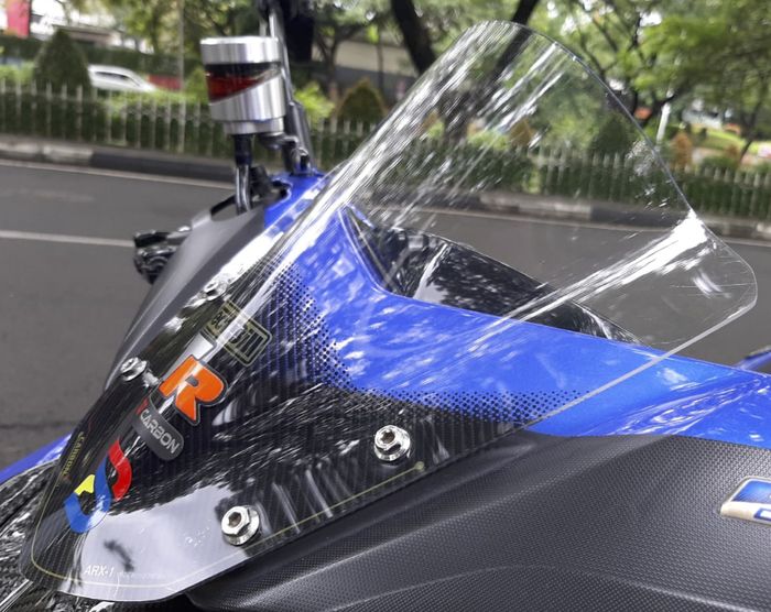 Visor depan pakai Sectbill