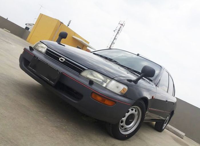 Toyota Great Corolla downgrade pakai spion tanduk