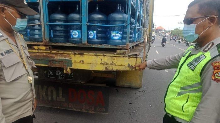 Truk yang ditabrak pengendara Honda PCX hingga tewas