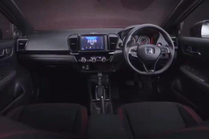 Ruang kemudi Honda CIty Hatchback RS.