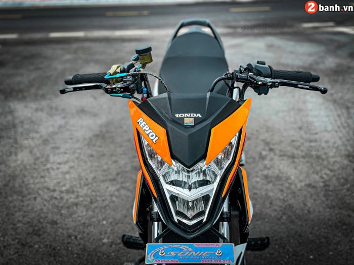 Tampilan depan Honda Sonic 150R ini