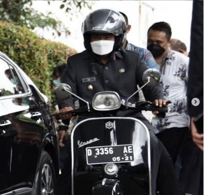 Vespa Super 150 kesayangan Uu Ruzhanul Ulum, Wakil Gubernur Jawa Barat