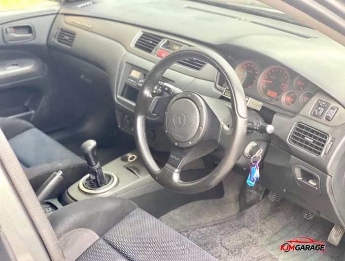 Interior Mitsubishi Lancer Evo VIII AWD Convert