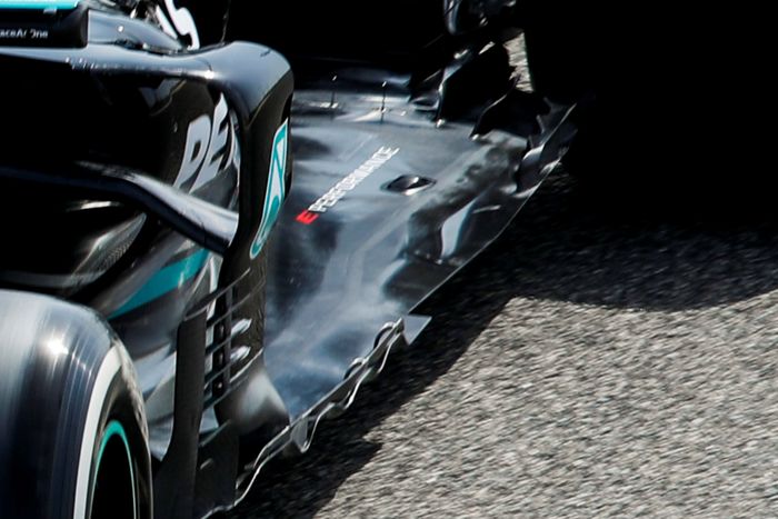 Floor baru Mercedes W12