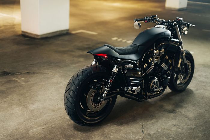 Yamaha V-MAX urban tracker yang bengis banget
