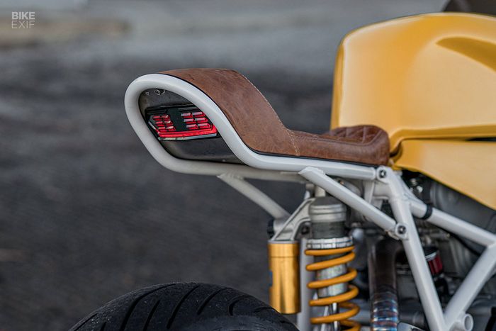 Buntutnya dirombak lebih simpel