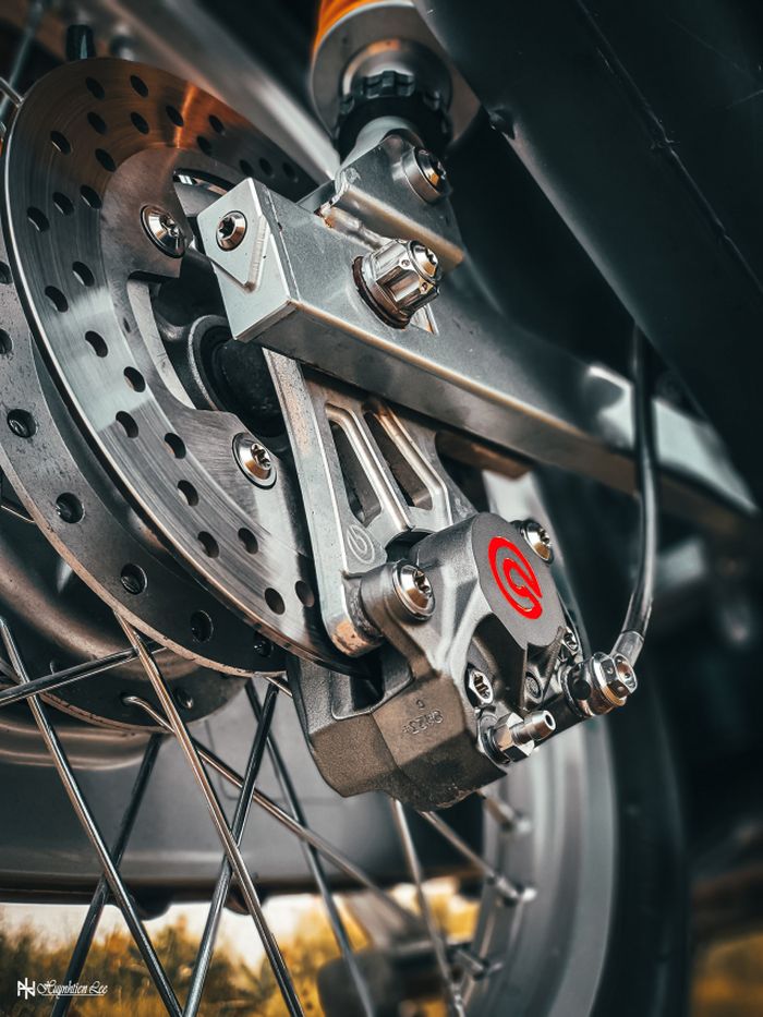 Rem belakang ikut diupgrade 