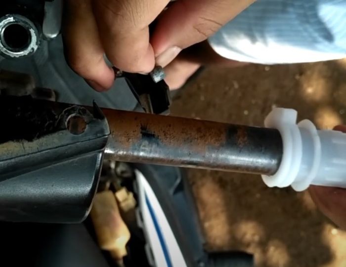Setang berkarat bikin kabel gas rawan putus