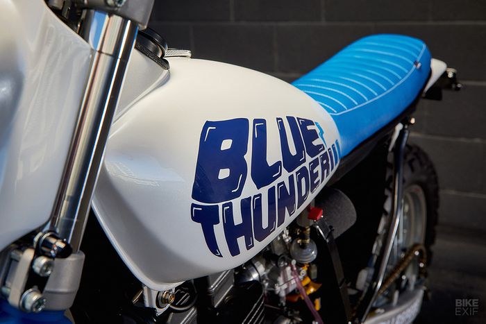 Tangki Yamaha TT500 dengan tulisan Blue Thunder