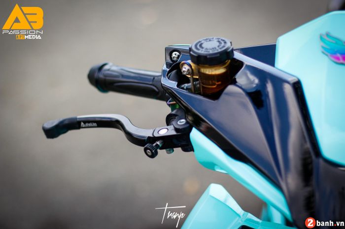 Master rem dan tuas rem belakang diganti dengan produk Adelin