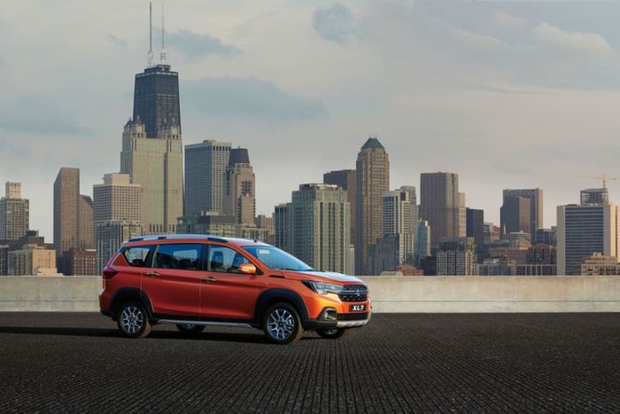 Suzuki XL7 yang masih ramai diminati dan menjadi mobil Suzuki terlaris kedua setelah Ertiga.