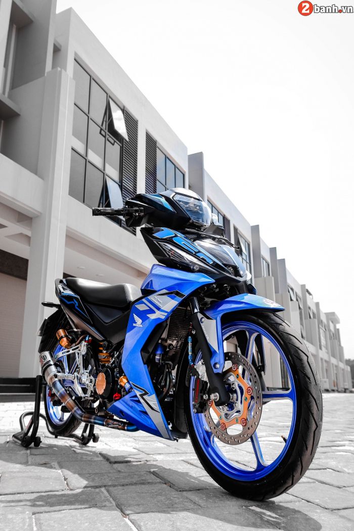 Modifikasi Honda Supra GTR 150 yang stylish dan keren