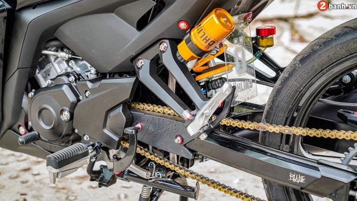 Shock belakang pakai Ohlins