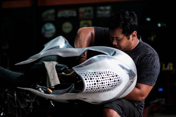 Putu Ajus Mulyawarman, pemilik AMS Garage