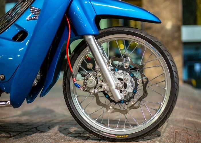 Kaki-kakinya makin keren