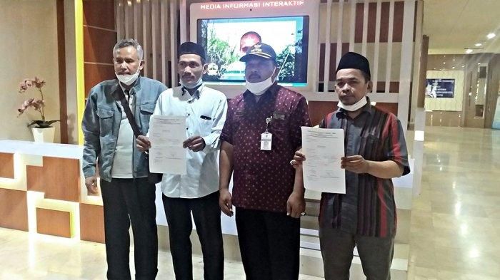 Perwakilan pemilik lahan terdampak pembangunan jalan tol Semarang-Demak Seksi 2 melakukan pengaduan ke DPRD Jawa Tengah untuk menyelesaikan masalah pembebasan lahan.