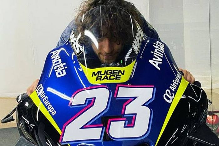 Kesal merasa terganggu, pembalap rookie Enea Bastianini mau pangkas rambut usai MotoGP Doha 2021