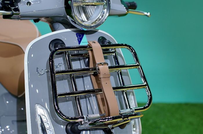 Rak depan Vespa Picnic
