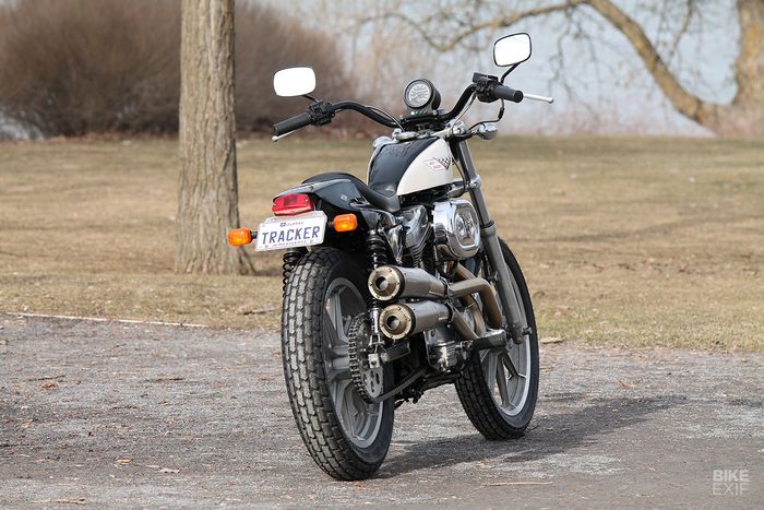 Harley-Davidson XR750 tracker yang istimewa