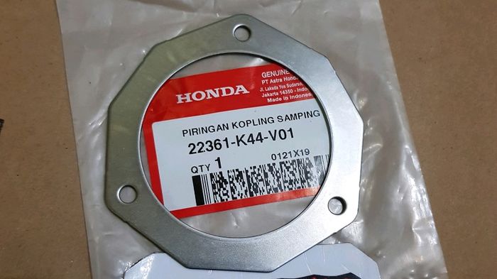 Plat penahan kampas ganda Honda BeAT