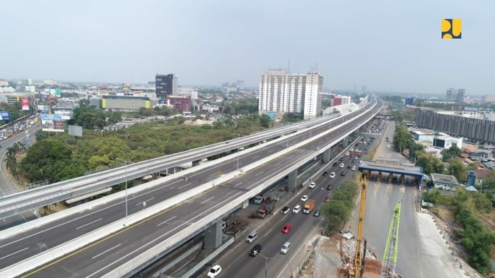 Jalan Tol Layang Jakarta-Cikampek II (Elevated) Resmi Berganti Nama Jadi Jalan Layang MBZ Sheikh Mohamed Bin Zayed.