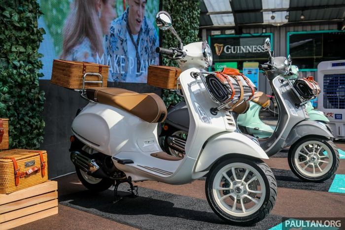 Vespa Primavera 150 Picnic 2021
