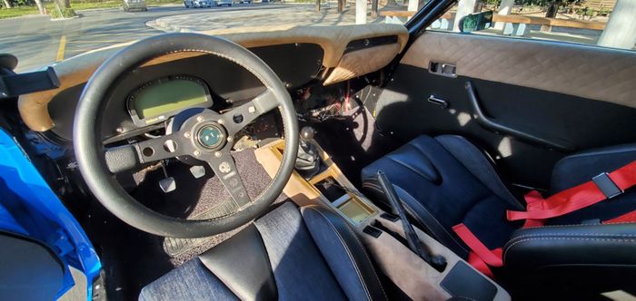 Penampakan kabin Toyota Celica lansiran 1971 tampil ganteng