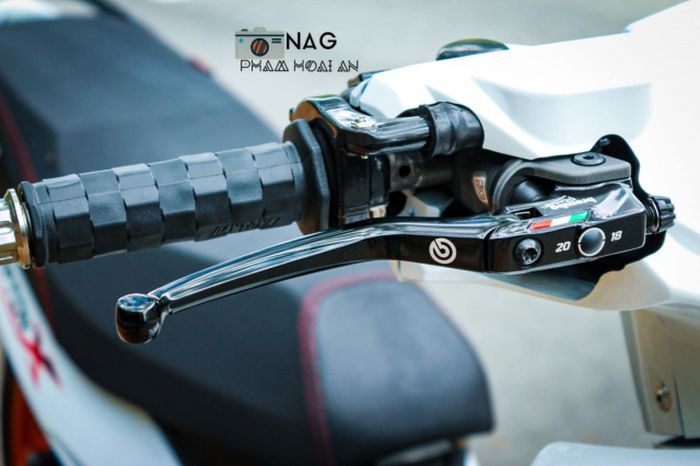 Master rem pakai Brembo RCS Corsa Corta