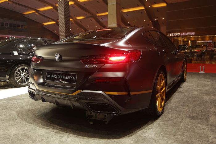 BMW 840i Gran Coupe Golden Thunder Edition