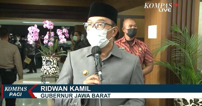 Gubernur Jawa Barat, Ridwan Kamil mengatakan akan menyiapkan penyekatan dan razia di luar jadwal