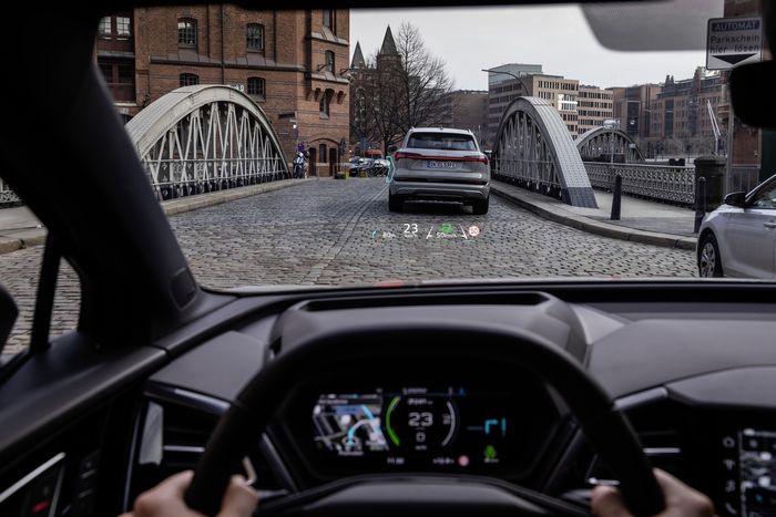 Head-up-Display AR Audi Q4 e-tron.