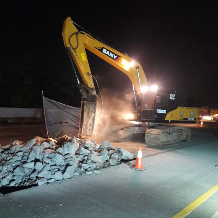 Proyek perbaikan tol Jagorawi