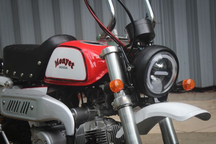 Custom Honda Astrea Legenda jadi Honda Monkey di Brilliant Custom Motorcycle