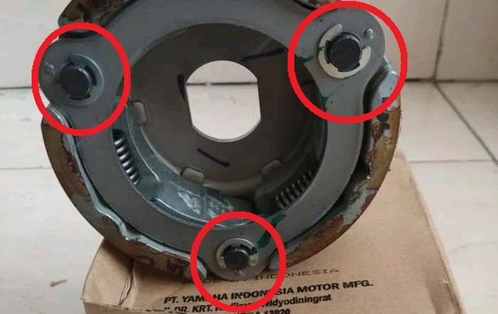 Klip pengunci ini lepas bikin CVT berisik