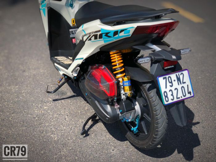 Shock belakang pakai Ohlins