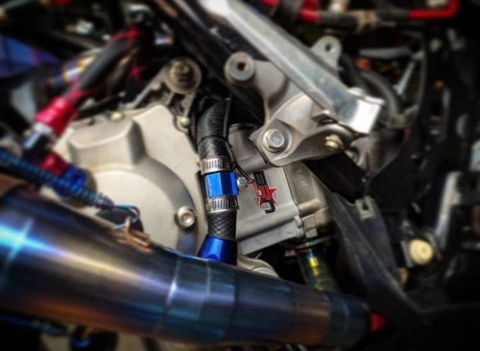 Ruang mesin Yamaha XMAX 344cc