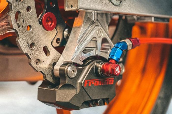 Rem belakang diupgrade jadi model cakram