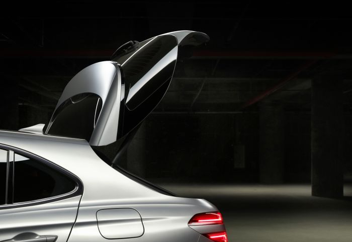 Hatchback Genesis G70 Shooting Brake