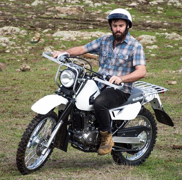Lain padang lain belalang, Suzuki DR200SE Trojan di Australia malah jadi motor ladang